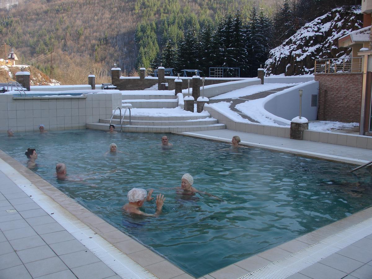 Hotel Jelak Lukovska Banja Lukovo エクステリア 写真